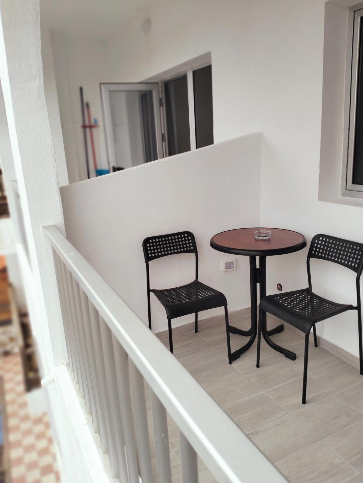 Apartamentos El Campanario Frontera Extérieur photo